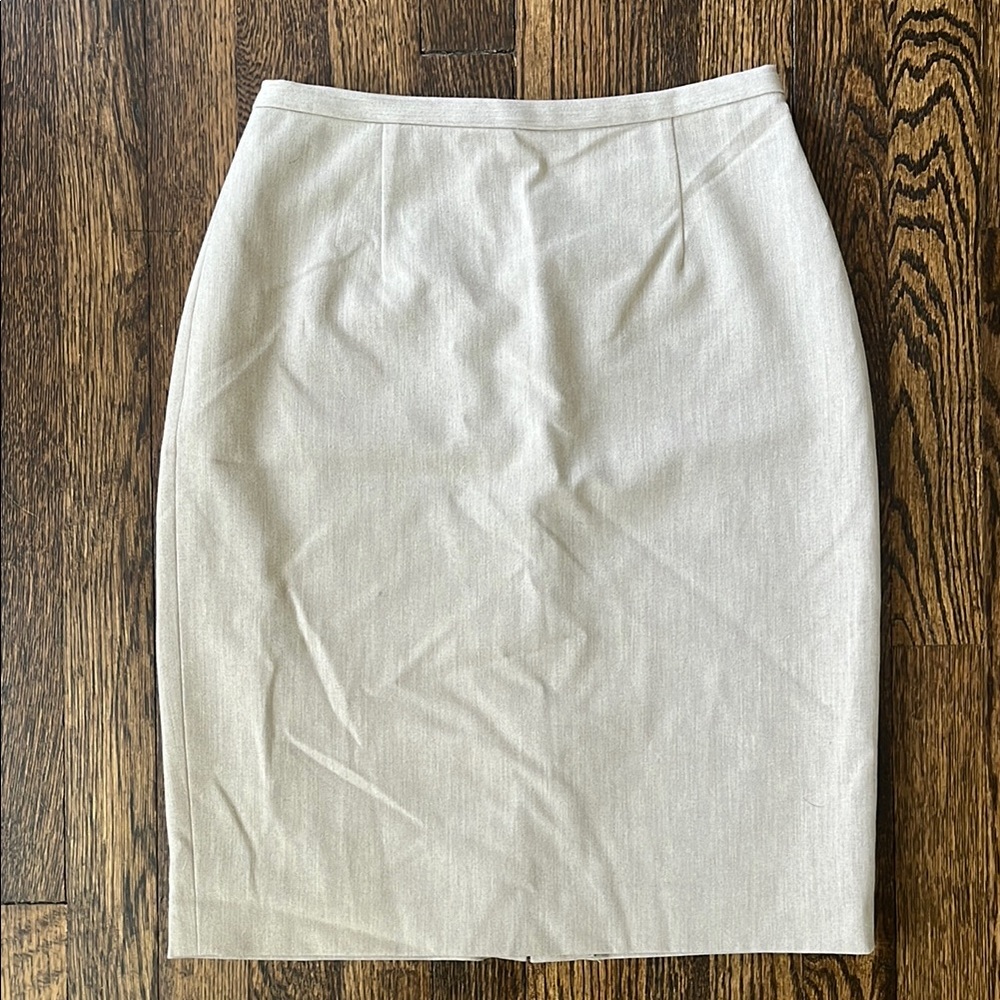 3/$15 Ann Taylor Cream Pencil Skirt